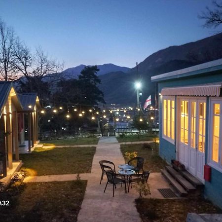 Brotseulebi Hotel Ambrolauri Luaran gambar