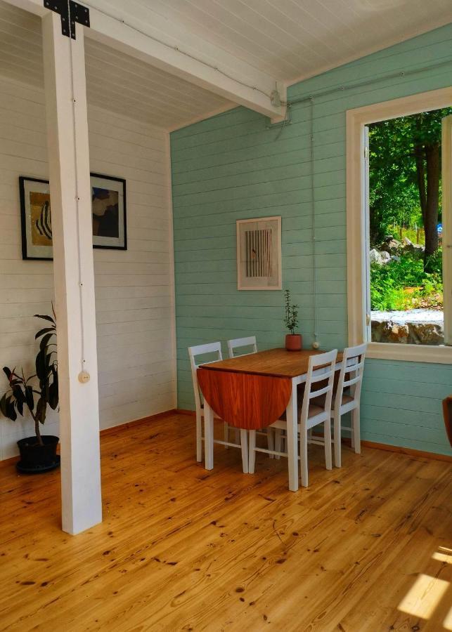 Brotseulebi Hotel Ambrolauri Luaran gambar